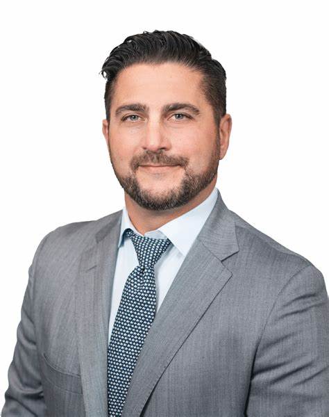 花旗集团最新高层人事调整,亚当·因齐里洛加入公司,担纲股权交易平台全球负责人,助力提升电子交易和算法交易能力,推动公司股权业务稳步增长。
