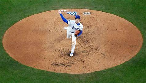 2025年美国职棒大联盟(MLB)赛季精彩纷呈,本文详细介绍了每日比赛的比分更新、赛程安排以及球队排名,帮助球迷和体育爱好者及时掌握最新动态,深入了解MLB的比赛特点和下注策略,提升观赛体验和数据分析能力。
