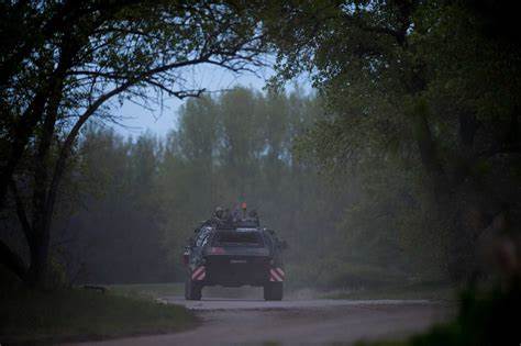 近期,德国联邦国防军演习场发生一起引起广泛关注的事件,警方已迅速展开调查,相关情况牵动社会各界的目光,本文深入解析事件背景及调查进展,帮助读者全面了解最新动态。

