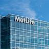 深入分析MetLife股票的市场表现,探讨其在不同时间段内的增长趋势,并与标普500指数进行对比,帮助投资者了解该股票的投资价值和潜在机会。
