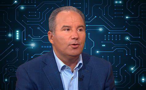 Wedbush知名分析师Ives对科技股的乐观看法,为投资者带来了新的信心与策略指引,深入解析科技行业未来的发展趋势及市场表现。
