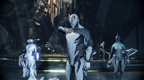 深入解析WARFRAME游戏中的战争机甲,包括其神秘起源、独特功能及获取方式,揭示背后的故事和设计理念,为玩家提供全面的游戏理解和策略参考。
