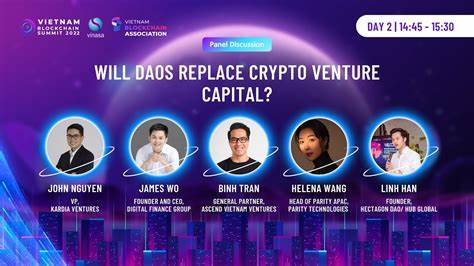 随着加密货币生态系统的发展,传统的领袖崇拜模式正暴露出脆弱本质,去中心化自治组织(DAO)成为打破僵局,实现社区自治和持续发展的关键。深入解析DAO为何必须替代加密货币中的个人崇拜文化,以推动行业走向真正的去中心化与长远繁荣。
