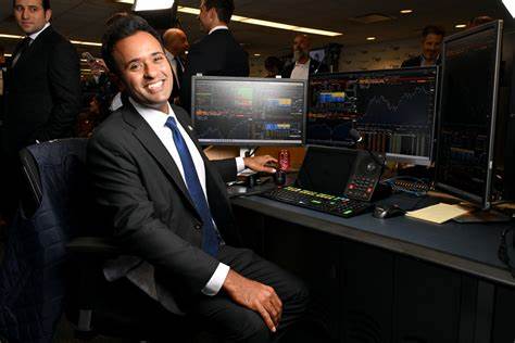 美国企业家维韦克·拉马斯瓦米创立的加密资产管理公司Strive, Inc.(纳斯达克代码:ASST)近期经历了显著的股票价格下跌,核心原因是其斥资13.4亿美元收购医疗科技公司Semler Scientific引发市场担忧。本文深入解析此次交易的背景、市场反应以及对加密资产行业的潜在影响。
