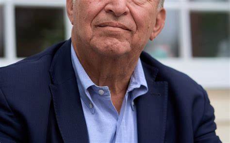 前财政部长劳伦斯·萨默斯深入解析当前美联储政策倾向和通胀压力,揭示经济复苏进程中的关键风险与机遇,助力读者全面把握宏观经济动态。
