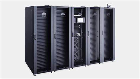 华为推出全新三年战略计划,通过大规模芯片集群和高速互联技术,挑战英伟达在人工智能芯片领域的领先地位,展示中国半导体产业自主创新的雄心。本文深度剖析华为Ascend芯片系列及其超级计算集群战略对市场格局的潜在影响,解读国际半导体竞争格局的新变化。
