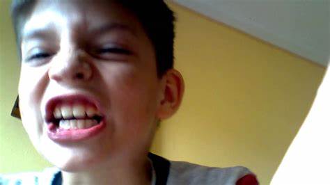 深入了解qwertzuiop这个YouTube频道,探索其丰富多样的视频内容、创作风格及受众喜爱原因,揭示其在数字内容生态中的独特地位。
