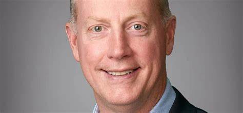 随着桑迪普·达德拉尼接任Optum Insight首席执行官,这一联合健康集团旗下的数据与分析部门正迎来技术与创新的重大转型。达德拉尼凭借其深厚的数字科技背景和对人工智能的深刻理解,将推动Optum Insight在医疗信息技术领域迈向新的高度,为医疗行业带来革命性变革。本文深入探讨达德拉尼的领导风格及其对Optum Insight未来发展的影响。
