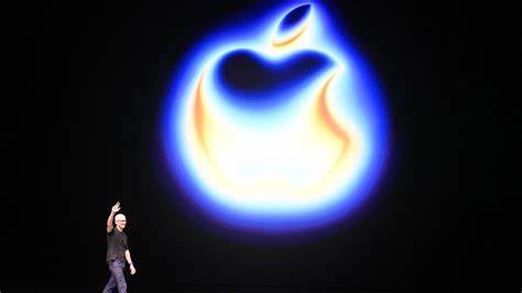 面对多重挑战,苹果公司凭借iPhone17系列吸引大量用户升级换代,展现强劲市场需求与股价回暖潜力。本文深入分析苹果最新硬件表现、市场动态及投资前景,揭示科技巨头如何重塑辉煌。
