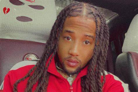 一场发生在阿拉巴马印第安山全地形车公园的悲剧震惊了整个社区,一对父母不幸身亡,七名孩子受伤。这起事故不仅凸显了户外休闲活动的潜在危险,也让人们关注家庭安全与应急救援的重要性。本文深入报道了事故详情、相关背景,以及受害家庭的故事和社会反响。
