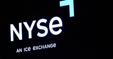 安德森集团在其首次公开募股(IPO)文件中公布了2025年上半年收入同比增长12.4%,这一表现凸显出税务和咨询行业的新生力量以及资本市场对专业服务公司的持续兴趣。本文深入解析安德森集团的发展历程、财务表现、行业背景以及其IPO对市场和投资者的潜在影响。
