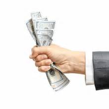 深入探讨高债券收益率如何成为美元升值的重要支撑因素,分析美联储政策、美国经济数据及国际市场动态对美元汇率的影响,提供全面的视角帮助投资者理解当前外汇市场趋势。
