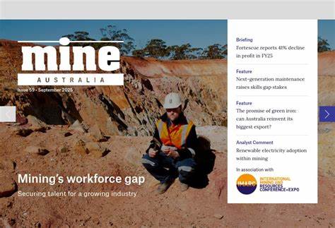 随着全球钢铁产业向绿色低碳转型,澳大利亚作为世界最大的铁矿石出口国,面临着深刻的挑战与新机遇。本文探讨了中国绿色钢铁制造的崛起对澳大利亚铁矿石出口的影响,以及澳大利亚能否通过绿色铁矿的开发实现其出口结构的创新和升级。
