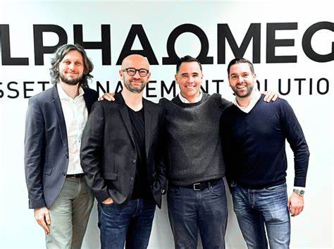 FE fundinfo成功收购卢森堡监管报告服务供应商AlphaOmega,进一步拓展其在欧洲市场的影响力,提升其Nexus平台的计算能力与合规服务,为投资管理公司带来更加全面和高效的监管合规与数据管理解决方案。此次并购标志着FE fundinfo在卢森堡的运营规模几乎翻番,成为其全球第二大办公地点,同时强化了其在监管报告领域的专业实力。
