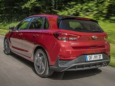 深入解析现代i30 1.5 T-GDI 48V 2021款车型的点火系统特征及其维护技巧,帮助车主选购合适的火花塞并解决常见发动机故障,提升用车体验和车辆性能。
