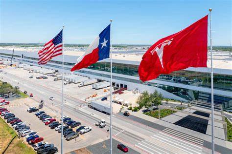 探讨特斯拉股价近期大幅上涨的原因,深入分析其未来市场趋势以及投资者关注的关键因素,为投资者提供全面的市场洞察。
