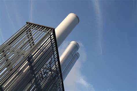 围绕2026年1月23日荷兰最高法院对埃因霍温热网年度接入费的最终裁决,梳理案件来龙去脉、适用范围、法律与实践影响与居民应采取的具体行动建议,解读对城市供暖治理和消费者保护的意义。
