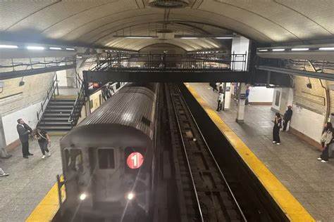 纽约地铁在夏季闷热难耐,MTA正在评估将站内热量转移并储藏于地下的地热冷却方案,探索技术可行性、施工挑战与气候适应机遇
