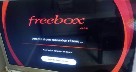 详细探讨了Freebox Pop用户在Windows 11 24H2更新后遇到的外接硬盘连接故障,从SMB协议兼容性、安全性和网络设置多个角度分析原因并提供实用解决方法,帮助用户恢复稳定的网络存储访问。
