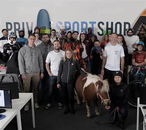 Private Sport Shop作为领先的专业体育用品销售平台,致力于为广大运动爱好者提供高品质、多样化的商品和优质的服务,助力每一位用户实现健康生活和运动梦想。探索其品牌故事、服务理念及独特竞争优势,了解选择Private Sport Shop的理由。
