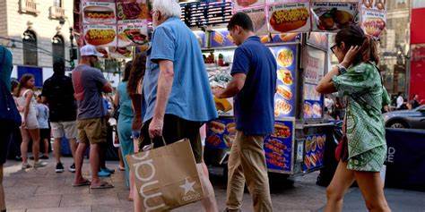 GDP之下的危机:解读暗藏的衰退预警
