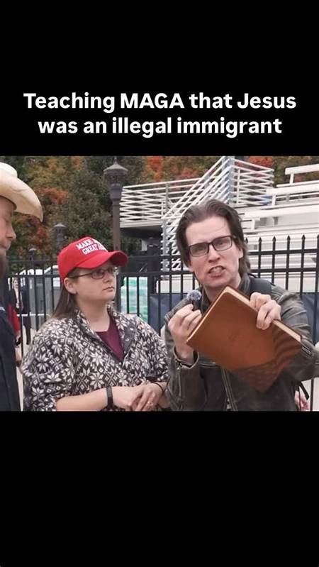 探讨罗伯特·斯特林对自由派群体认知盲点的批判,深入分析现代社会政治分歧背后的原因及其对话和理解的重要性。
