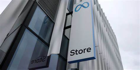 随着2025年接近尾声,市场对科技巨头股价表现的关注持续升温。本文深入分析了微软、特斯拉和Meta这三只在"壮丽七巨头"中的关键股票,结合最新的技术图表,探讨其在联储利率政策走向后的潜在走势和投资机会。通过细致的图表解读,揭示这些企业股价背后的动力与风险,助投资者把握市场节奏。
