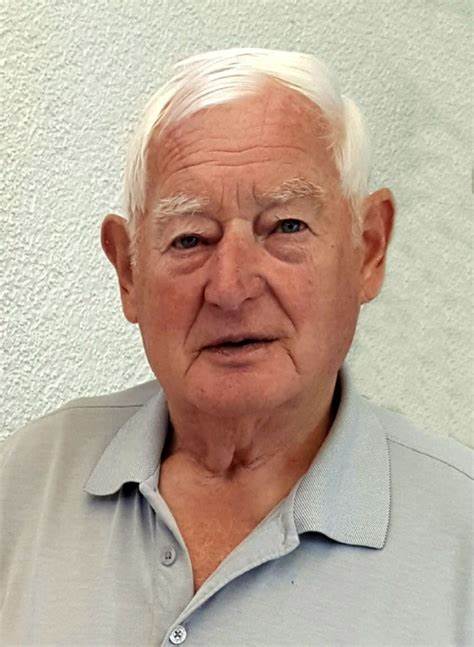 Einfühlsame und praktische Informationen rund um Sterbefälle, Trauerfeiern und Vorsorge bei Bestattung Baumann in Pinsdorf und Ohlsdorf sowie nützliche Hinweise für Angehörige und Besucher
