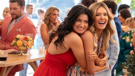 探讨好莱坞和Netflix等影视巨头为何越来越关注并投资"觉醒"主题内容,解析其背后的市场驱动力和文化趋势,以及这种内容如何影响观众群体和行业发展。
