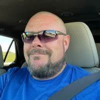 深度解析Aaron Kephart作为Automart 150总经理的管理理念、数字化转型思路、客户与团队建设策略,以及如何通过LinkedIn打造职业品牌与行业影响力,供汽车零售和管理者借鉴与学习。
