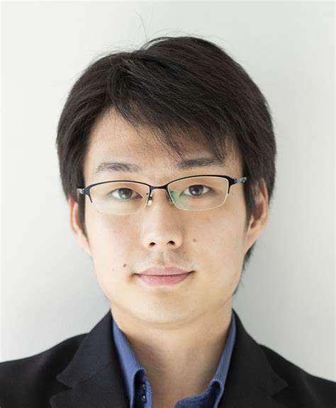 解析科研界在可降解、高回收率与生物基高分子材料上的最新策略,探讨技术突破、产业化挑战与政策推动,呈现实现绿色聚合物可持续发展的路径与前景
