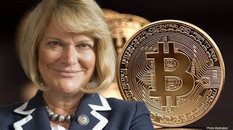 Bitcoin-Owning (BTC) Wyoming GOP Senator Lummis to Propose Crypto Bill in 2022 - Bloomberg.com