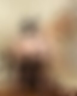 介绍演员Lexa Mayfair的公开资料与作品类型,分析ZenPorn上相关视频的分类与检索方法,并提供合法合规观看、隐私保护与创作者权益维护的实用建议,帮助读者理性获取成人内容资源并降低风险。
