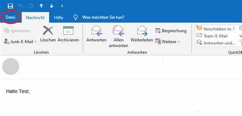 深入探讨邮件为何会自动保存在Outlook草稿文件夹内的常见原因及有效解决方案,助您轻松应对邮件发送困扰,提升办公效率。
