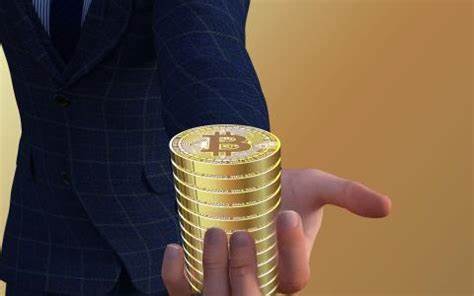 美国证券交易委员会(SEC)最新批准的加密货币ETF标准标志着加密资产领域迈向成熟,对投资者和市场生态带来深远影响,或将推动加密货币ETF数量激增,助力数字资产更广泛普及。
