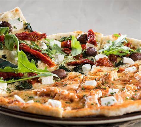 探索布隆方丹城内最受欢迎的披萨店,品味地道风味,了解各家店铺的特色与环境,助您享受一场难忘的披萨美食之旅。
