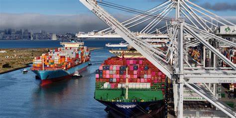 本文深入探讨了八月份进口价格意外上涨的原因及其对经济的潜在影响,帮助读者全面了解当前国际贸易环境和市场动态。
