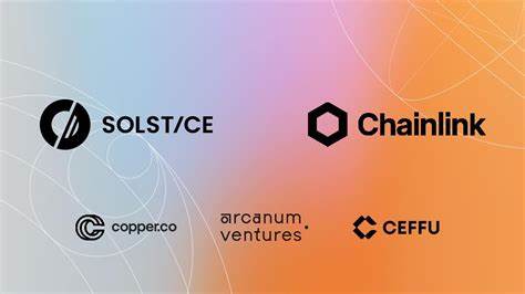 解读Solstice Finance与Chainlink、Ceffu及Copper的合作细节,解析USX稳定币的技术架构、Chainlink CCIP与Proof of Reserve作用、机构级托管与离场结算机制,评估对Solana生态与稳定币市场的影响与潜在风险
