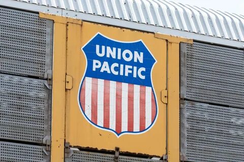 Union Pacific's Turnaround Gains Momentum With Stellar Q2 Operations