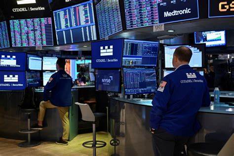 US stock futures lower after US and China reach trade agreement