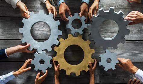 解析三家在人工智能浪潮中居于核心位置的公司及其被顶级对冲基金买入的原因,深入评估商业模式、市场前景与潜在风险,帮助投资者形成理性判断与长期布局策略。
