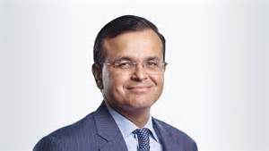 随着全球地缘政治不确定性加剧,多国企业面临成本压力,人工智能与智能制造成为企业优化供应链和提升效率的关键驱动力。本文深入探讨企业如何借助技术创新应对挑战,推动制造业升级转型。
