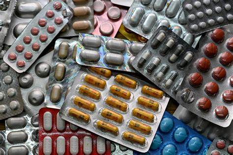 关税阴影下的重塑:全球药企争相扩展美国制造与供应布局
