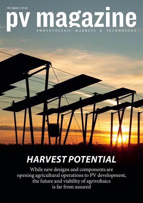 深入探讨全球光伏产业的现状、技术创新、市场动态以及未来发展趋势,分析主要国家和地区的政策支持及产业布局,展示光伏能源在实现可持续发展目标中的重要作用。
