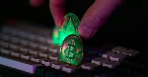 一起发生在圭尔夫的真实案件揭示了社交媒体加密货币骗局的常见伎俩、受害人的应对步骤与追回可能性,并提供可操作的防范建议与报案渠道,帮助公众提高警觉,减少类似损失。
