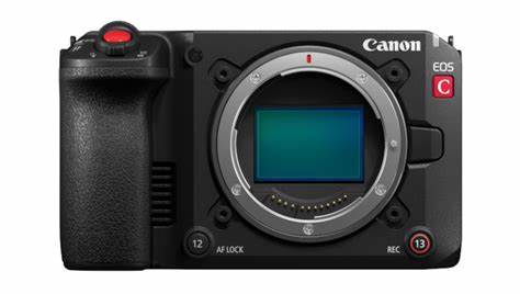 佳能全新推出的EOS C50以其轻巧紧凑的设计和卓越的拍摄性能,成为电影制作领域备受关注的全画幅电影摄像机。搭载创新7K传感器和多功能视频录制能力,适合多样化的专业及创意应用场景。本文深入解析EOS C50的硬件规格、视频性能、创新功能及其市场定位,助力影像创作者在激烈的影视设备市场中做出明智选择。
