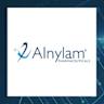 Wealth Enhancement在第二季度将其对Alnylam Pharmaceuticals(ALNY)的持仓削减64.5%,此举对公司估值、股价和生物制药行业的信号值得深究。文章分析减持可能动因、Alnylam的业务与管线亮点、对股价的短中长期影响以及普通投资者可采取的应对策略与风险管理要点。
