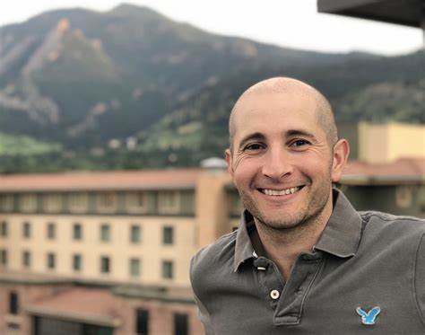 随着创新创业生态系统的不断发展,Techstars Boulder迎来了新的领导者Shay Har-Noy,致力于推动科罗拉多初创企业走向全球市场,凸显本地社区力量与现代创业需求的完美结合。
