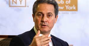 圣路易斯联储主席阿尔贝托·穆萨莱姆近日强调,尽管上周美联储已下调基准利率,但未来进一步降息的空间非常有限,呼吁货币政策应保持谨慎,以防过度宽松带来经济风险。穆萨莱姆的观点反映了当前美联储对通胀和就业平衡的复杂考量,也为投资者和市场参与者提供了重要的政策信号。
