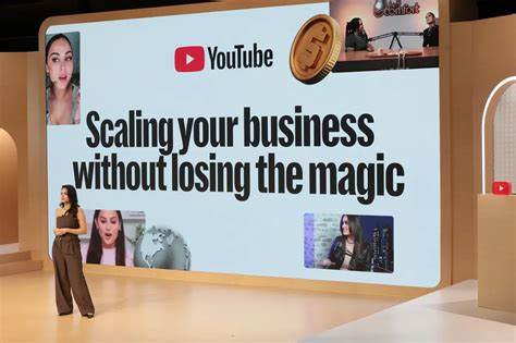 回顾YouTube二十年来的辉煌成就,探讨其如何通过创新技术和多元化平台,推动创作者经济与娱乐产业的深度融合,揭示未来二十年娱乐生态的变革趋势与机遇。
